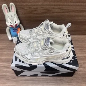 メンズスニーカー